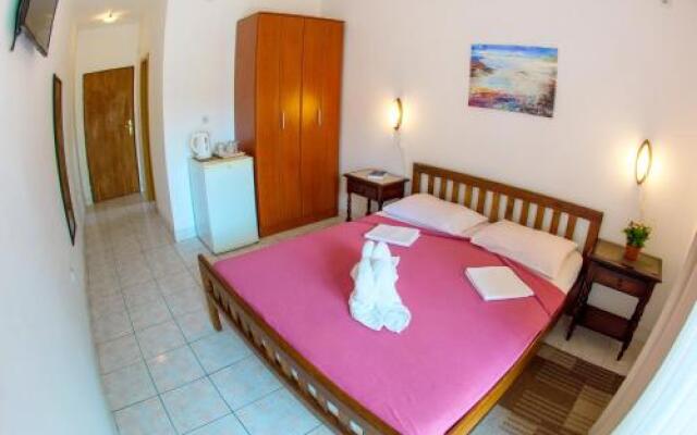 Guest House Mandarina