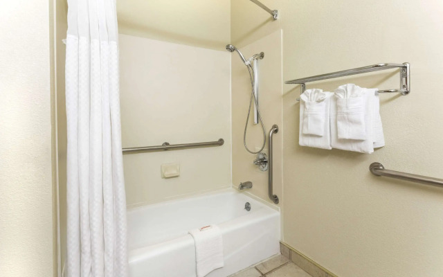 Travelodge by Wyndham Kapuskasing