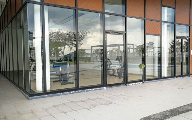 GT Home Encorp Strand Residence