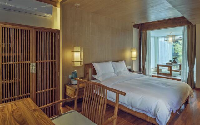 Lijiang Qilu Garden Hotel