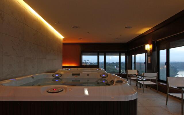 Panoramic Grand