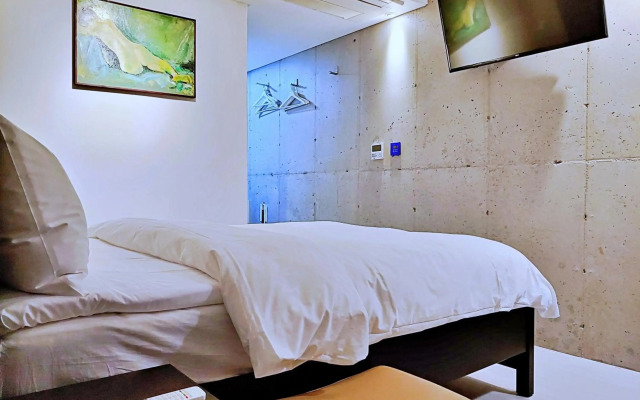 Hotel stay interview Jeju