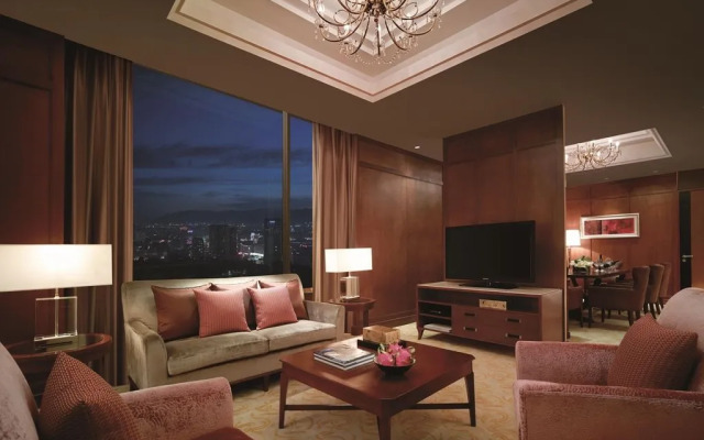 Shangri La Hotel Huhhot