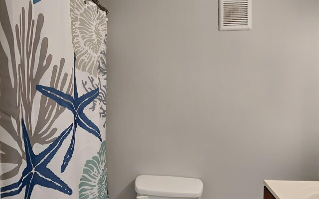 Commodore's Landing #214 - Stay Salty