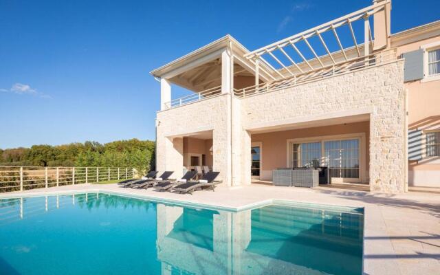 Villa Blanche By ILC