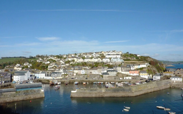 28 Clock Tower Court