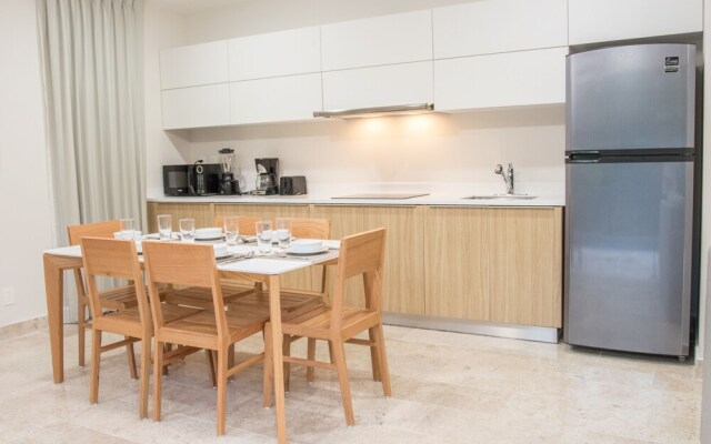 Brava Towers 101 Swim up By Lockey