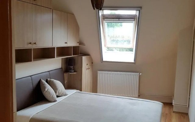 Napsugár Apartman