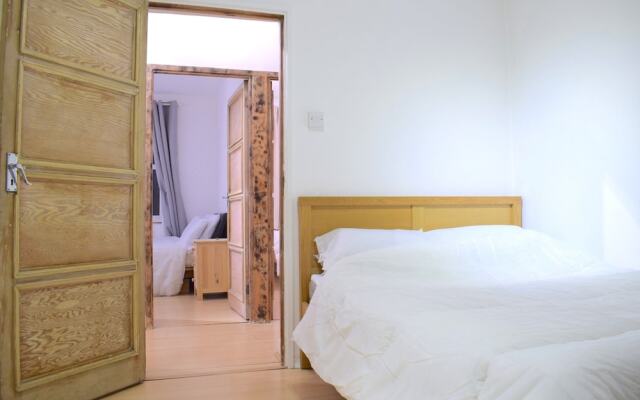 3 Bedroom Flat Sleeps 6 in Bethnal Green