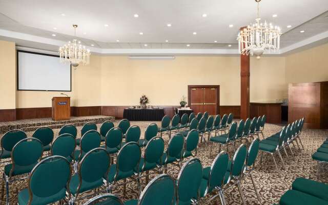 Travelodge by Wyndham Strathmore