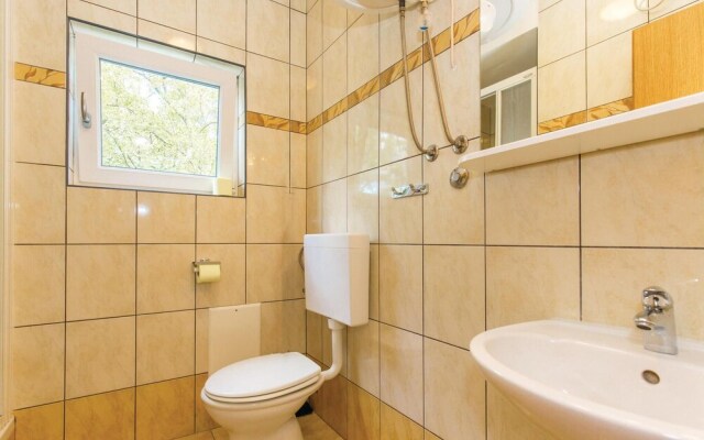 Awesome Home in Dramalj With Wifi and 1 Bedrooms