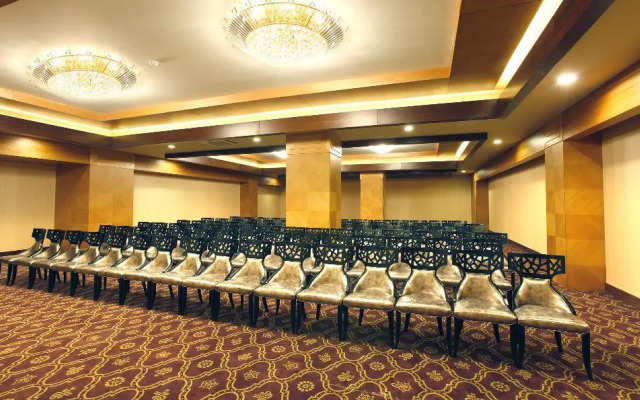 Royal Alhambra Palace – All Inclusive