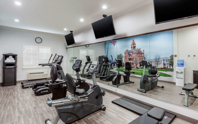 Holiday Inn Express Hotel & Suites Sulphur Springs