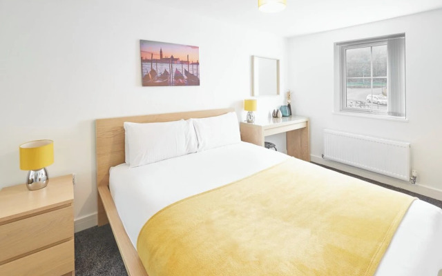 Host   Stay   Apartment 5  Skinningrove