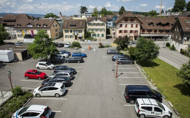 Ochsen Lodge by Ochsen Lenzburg