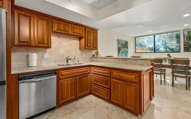 La Jolla Gem 3 Bedroom Condo