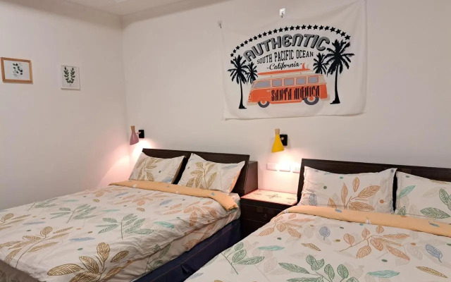 7 Hostel