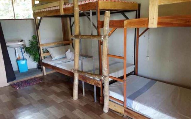 Babu Backpackers Inn - Hostel