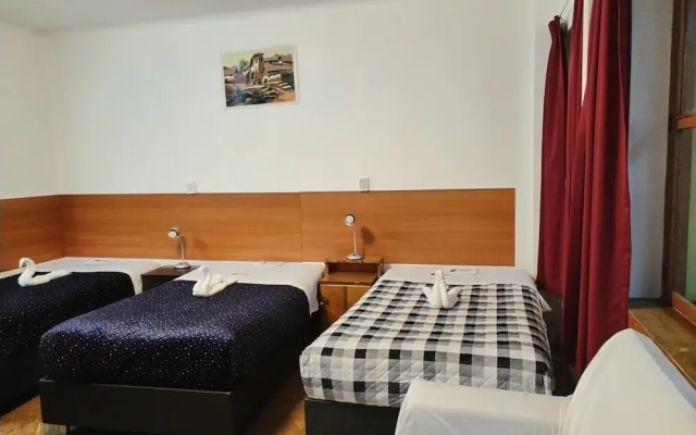Zarate's Hostel