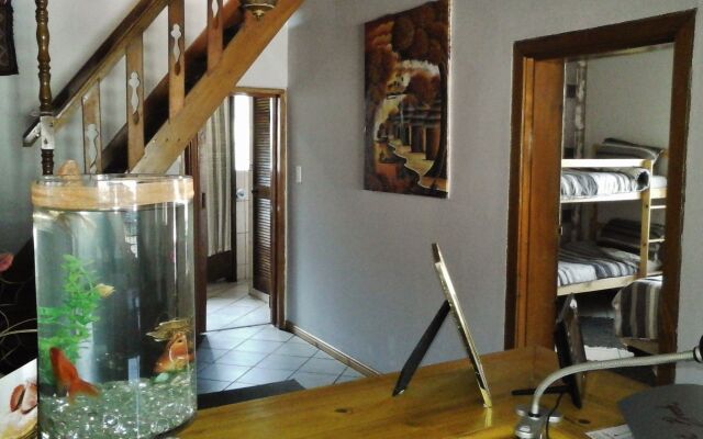 Jembjo's Knysna Lodge & Backpackers