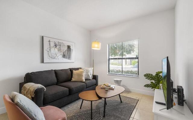 Kasa Hollywood Fort Lauderdale