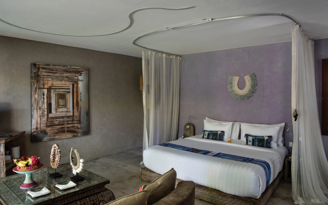 Blue Karma Dijiwa Seminyak