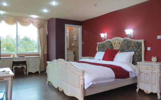 Yangshuo Village Retreat