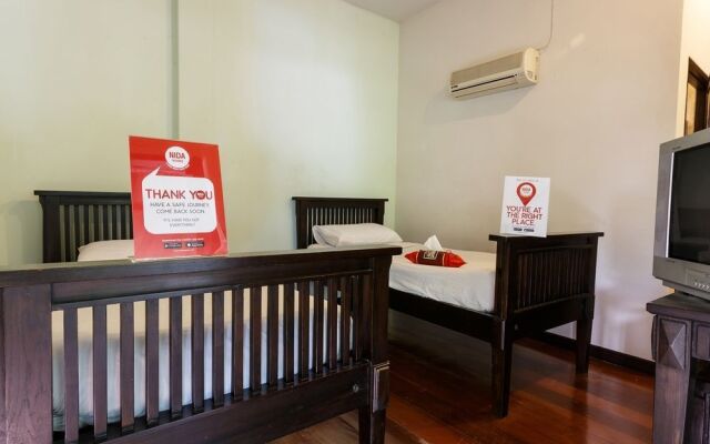 Nida Rooms Phra Sing Soi 2 Bazaar