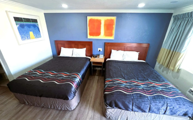 Hotel Ridgecrest an Extended Stay Studios