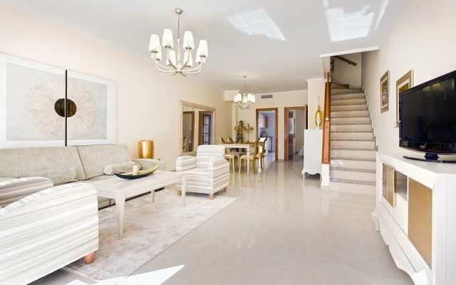 Otaka Luxury Apartments