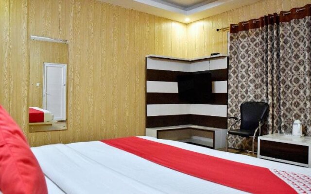 Hotel Vakratunda