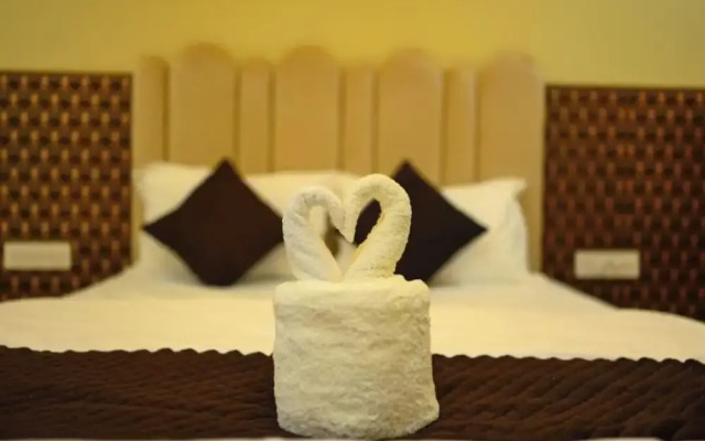 Hotel dinanath Khatoo