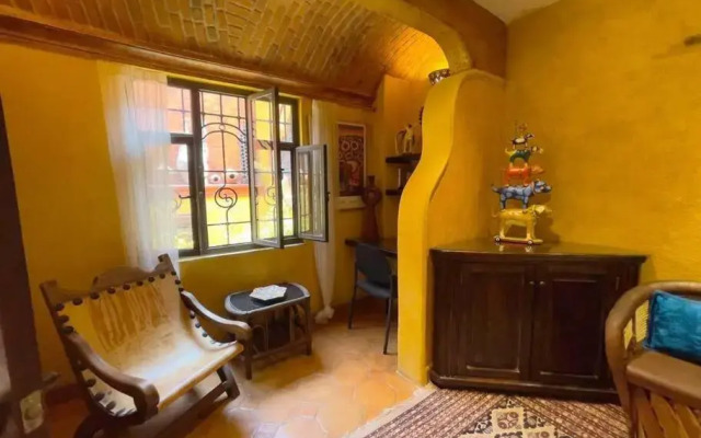 Location! Location! Location, 2 Bedroom on Aldama