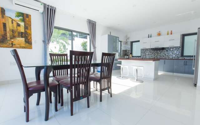 Villa Royal 2