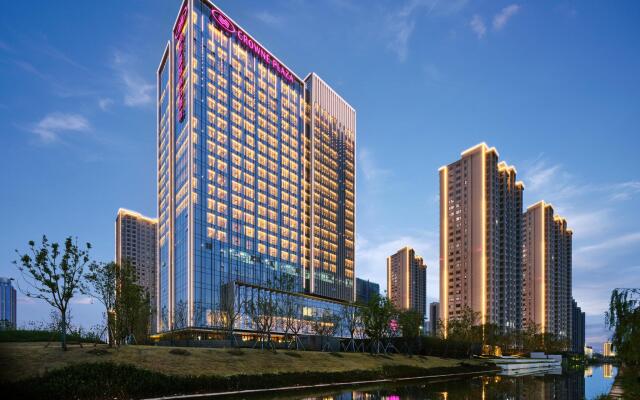 Crowne Plaza Qidong by IHG