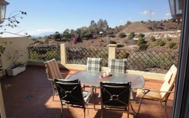 Malaga 101404 4 Bedroom Villa By Mo Rentals