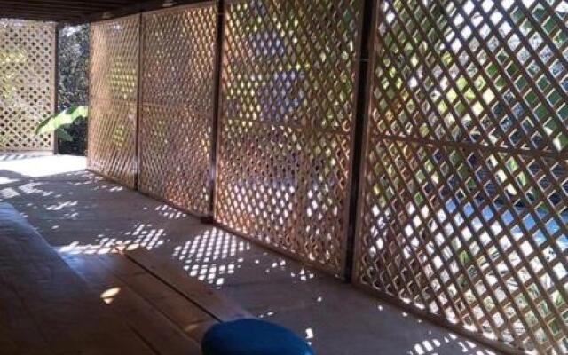 Guesthouse on Agrba 81