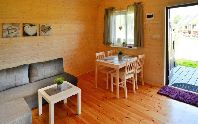 Holiday Homes With Pool and Jacuzzi