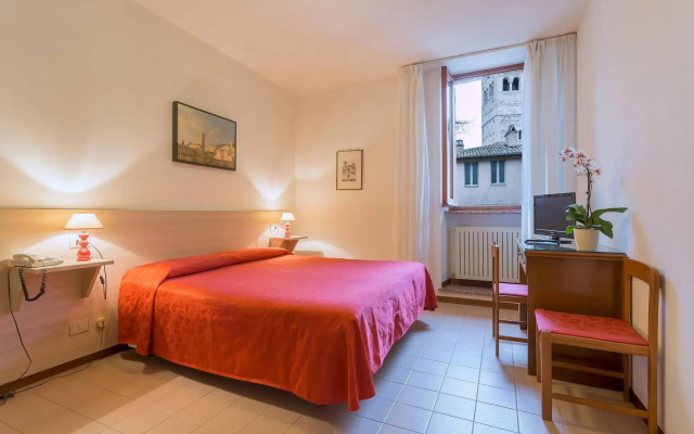 Hotel San Rufino
