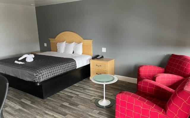 Grand Park Inn