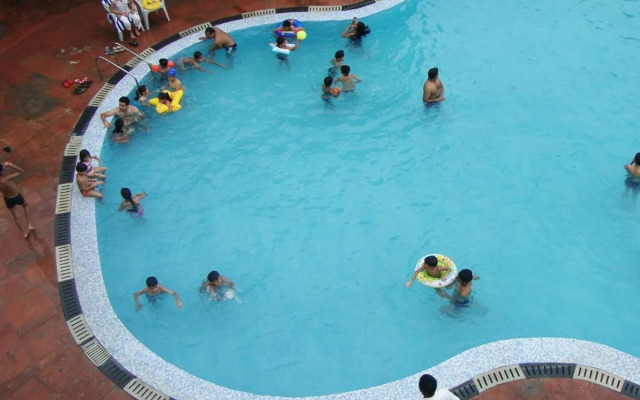 Golden Huts Resorts
