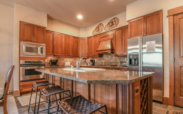 Lone Eagle 3051 by SummitCove Vacation Lodging