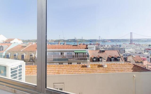 Olá Lisbon - Lapa with Panoramic View II