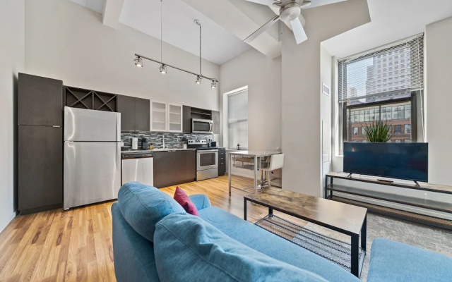 Cincinnati City Club Apartments by Airriva