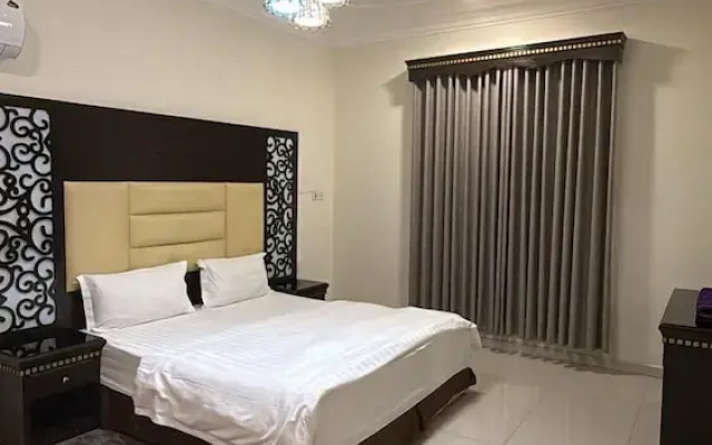Al-Shumoukh Al-Sharqi  Apartments