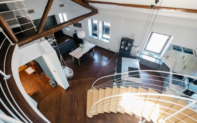 Grand Duplex 230 m2 Place Comedie