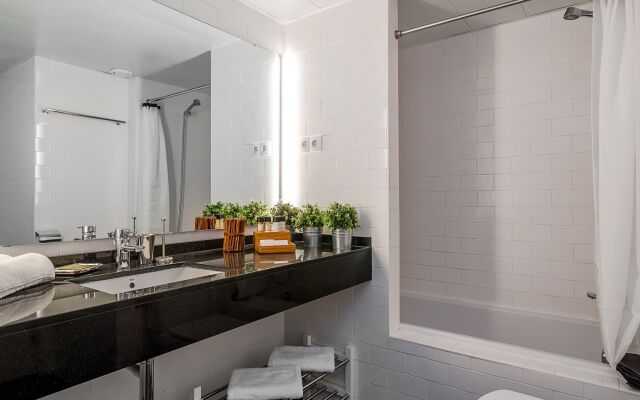 UD Rambla Suites & Pool 41 (1BR) Suite