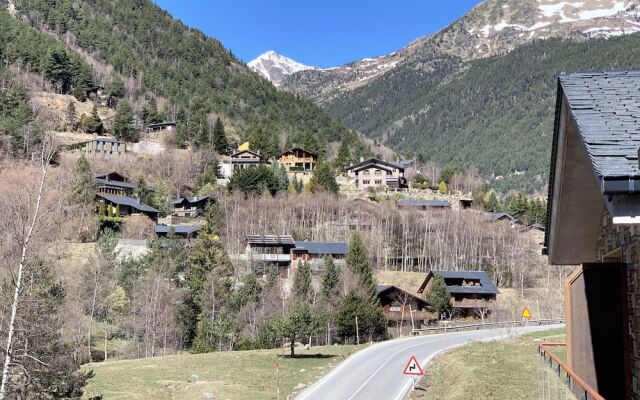 Apartamentos Llorts Ordino 3000