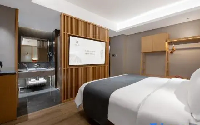 SEGA HOTEL (Lanzhou Xigu Jincheng Center)