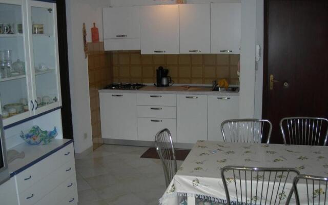 Lovely Flat With Sunny Terrace